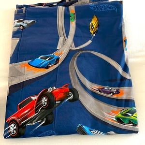 Pottery Barn Hot Wheels Twin Duvet cover and sham